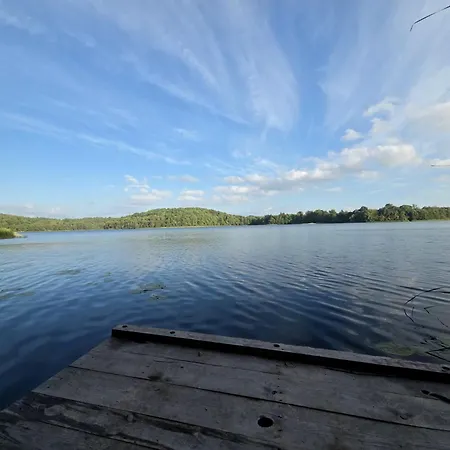Nyaraló Pudelko Z Pomostem Pojezierze Drawskie